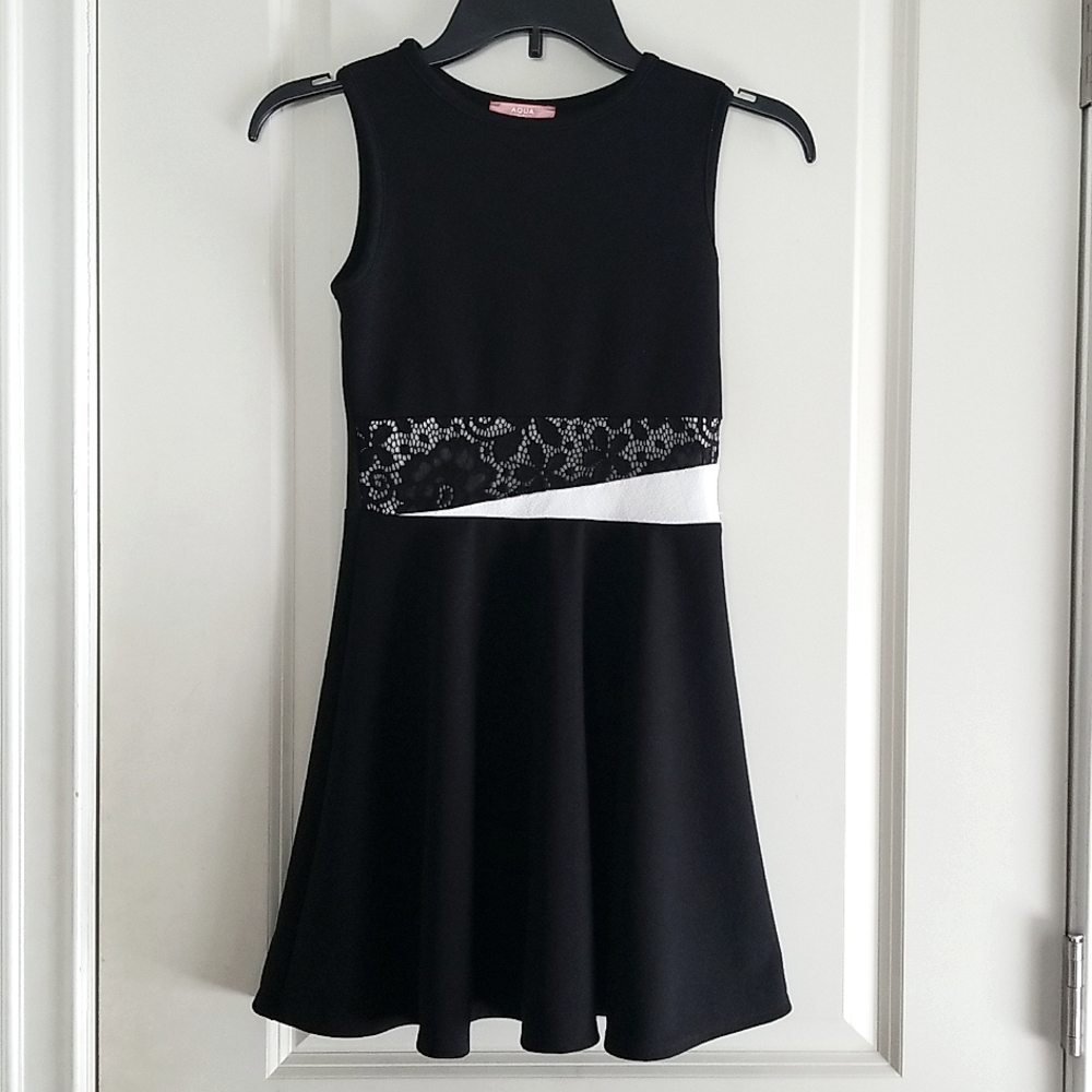 Aqua Girls Dress Special Occassion Size M NWOT